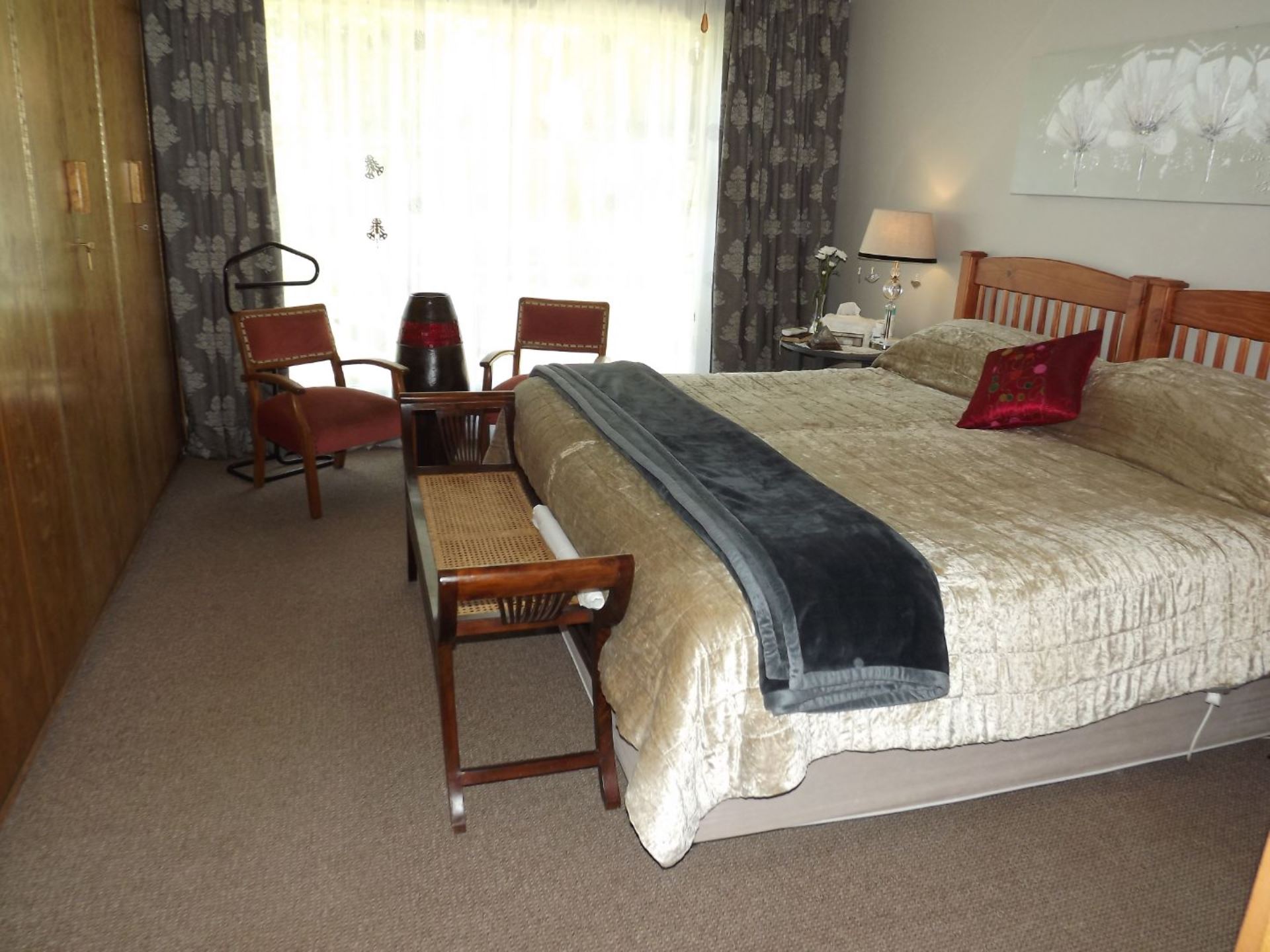 8 Bedroom Property for Sale in Universitas Ridge Free State